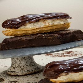 Postre Eclair Chocolate Unidad